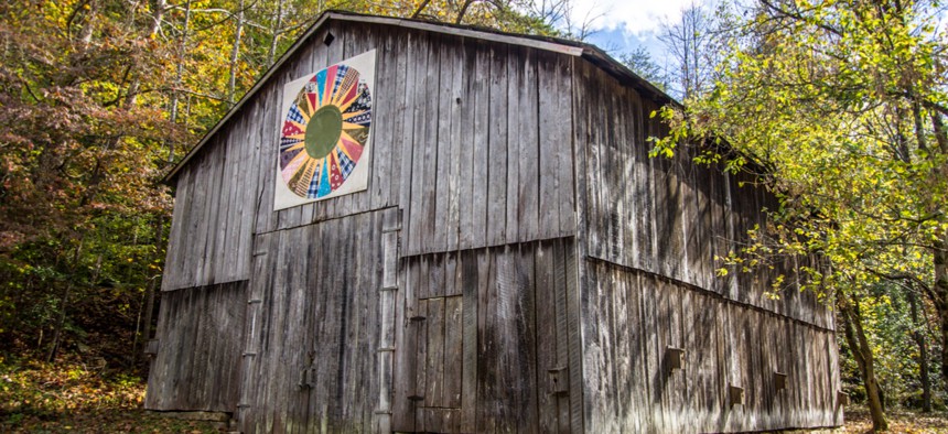 A quilt on display on a barn in the Red River Gorge Recreation Area of the Daniel Boone National Forest in Slade, Kentucky.