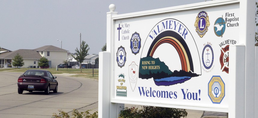 A welcome sign in Valmeyer, Illinois, which was relocated after the Great Flood of 1993.