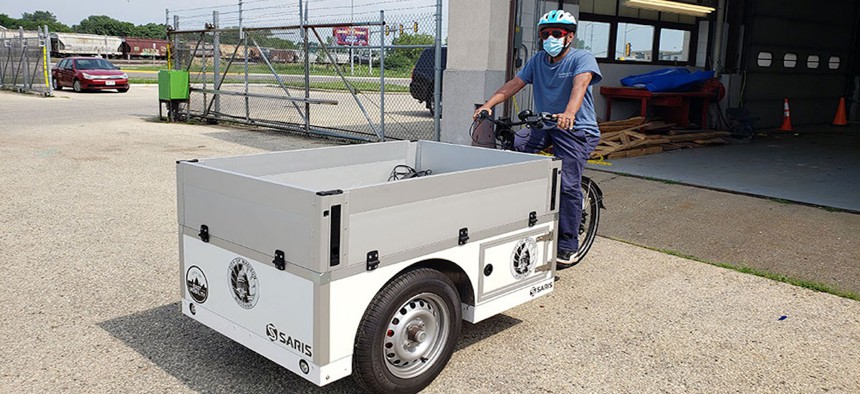 The bikes, manufactured in Amsterdam, can carry up to 881 pounds (rider and payload).