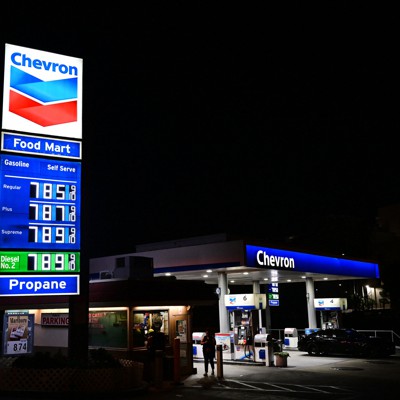 The Push to Ban New Gas Stations is Coming to Los Angeles - Route Fifty