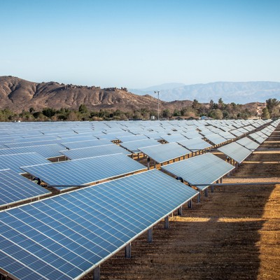 California’s new rules allow solar and batteries to help out the grid ...