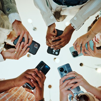 Yearbook report recognizes states’ phone-free school laws