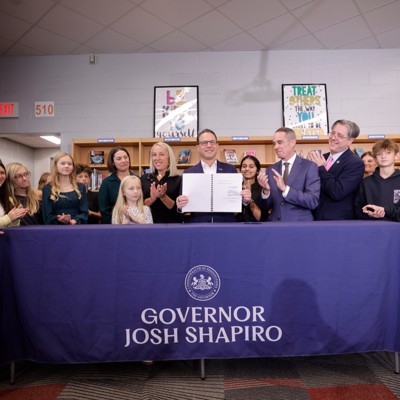 Gov. Josh Shapiro signs bell-to-bell school cell phone ban into law