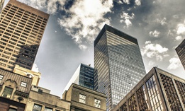 New York City took first place for the first time, thanks largely to a package of environmental legislation approved last year that requires large buildings to drastically cut greenhouse gas emissions.